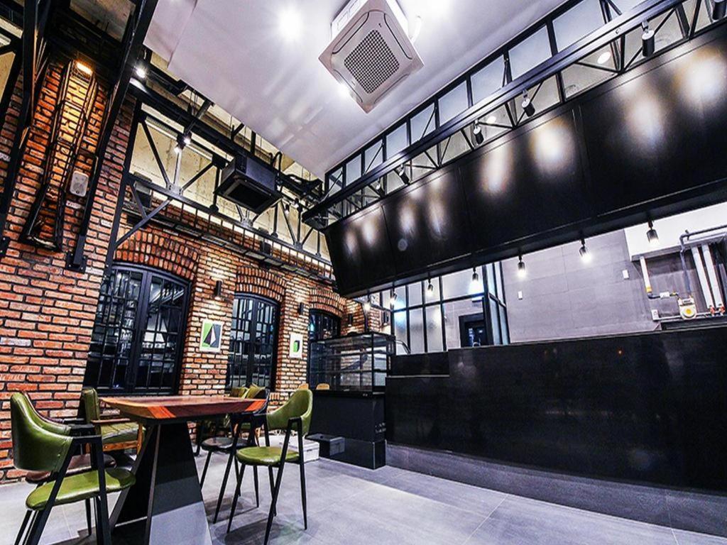 Hotel Gms Сеул Экстерьер фото
